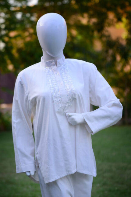 Barg-e-Seemab - Button Stitch