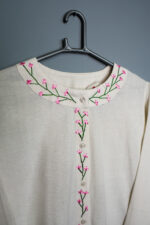 Barg-e-Seemab - Change Stitch - Image 2